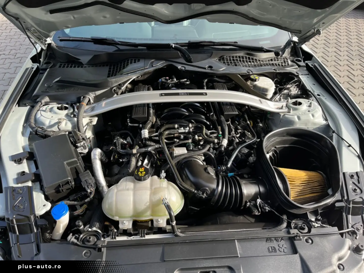 FORD Mustang 2023 — imagine 34