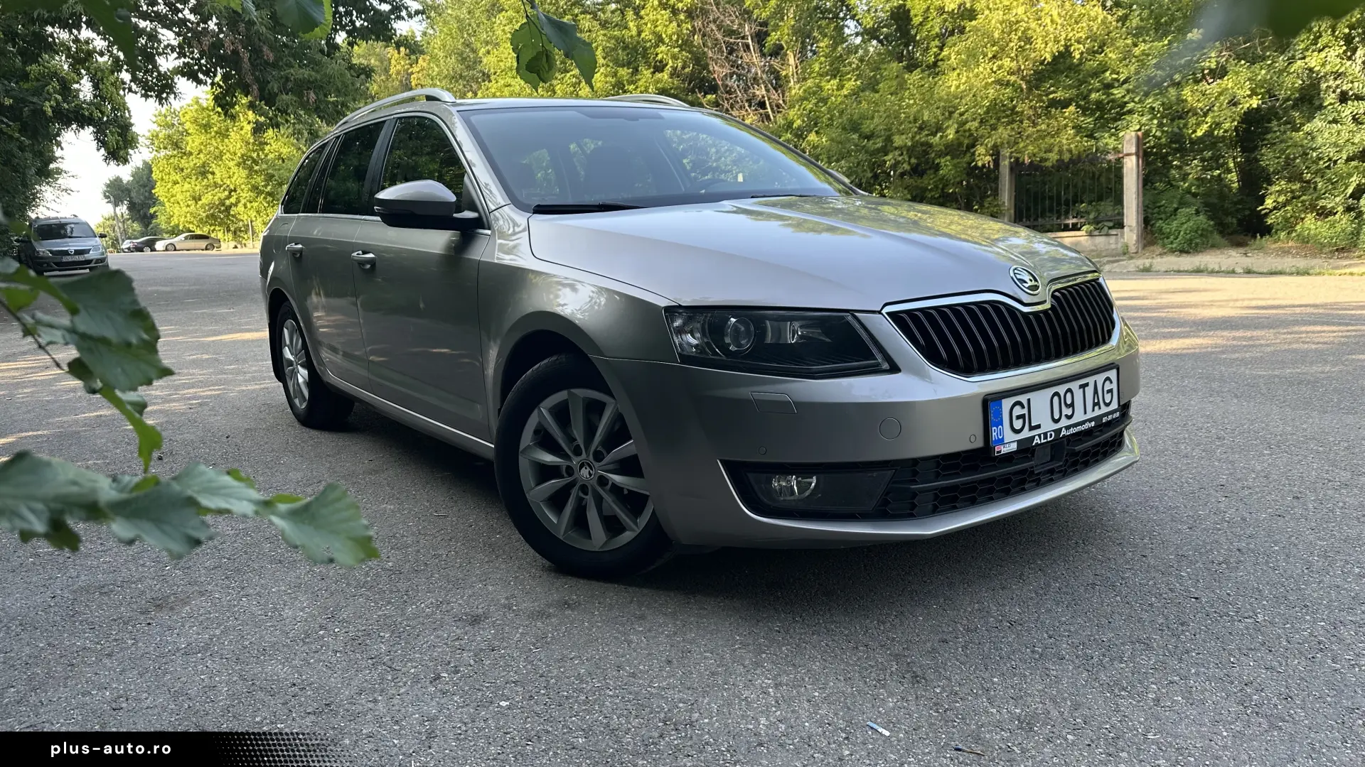 SKODA Octavia 2016 — imagine 3
