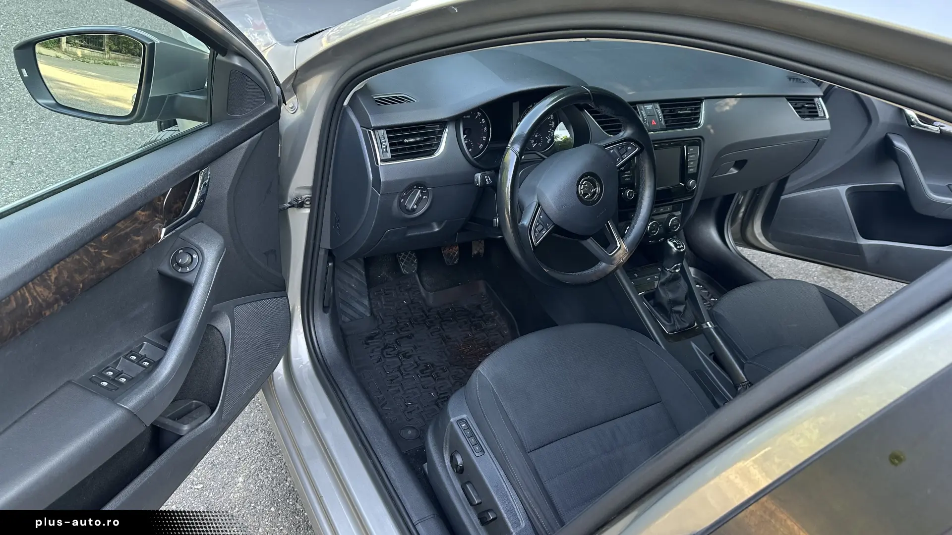 SKODA Octavia 2016 — imagine 18