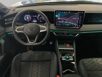 VW Tiguan R-line 2.0 TDI DSG 4Motion 360 ACC AHK SD