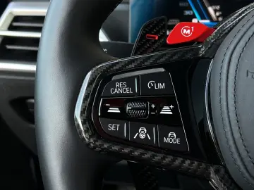 BMW M4 Competition xDrive Cabrio INDIVIDUAL M-Driver