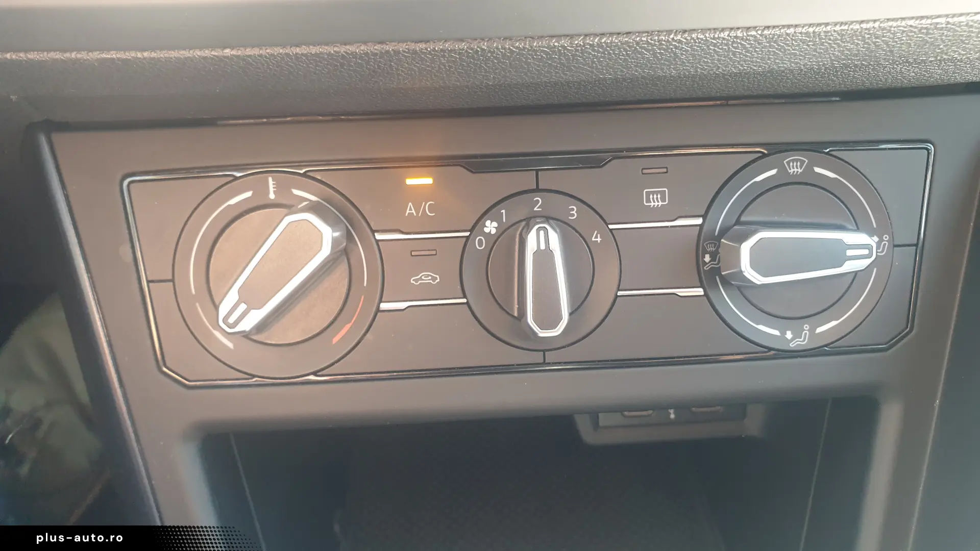 Volkswagen Polo 2021 1.0 MPI Trendline – Doar 52.630 km