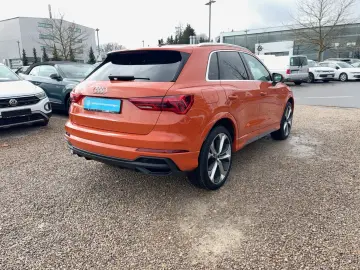 AUDI Q3 S line TDI S tronic Kamera Pano AHK ACC LED