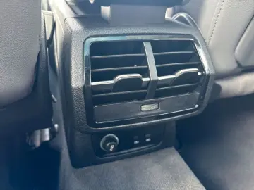 AUDI Q3 S line TDI S tronic Kamera Pano AHK ACC LED