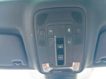 AUDI Q3 S line TDI S tronic Kamera Pano AHK ACC LED