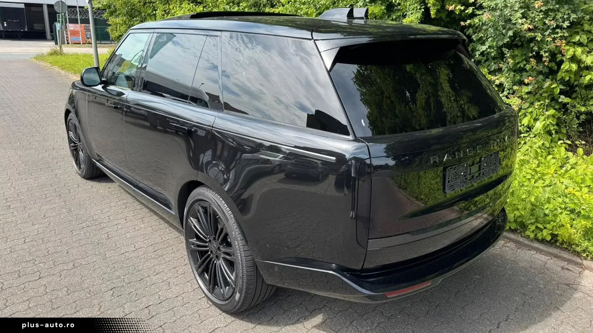 Land Rover Range Rover D350 Autobio 2026 LWB  Finanțare