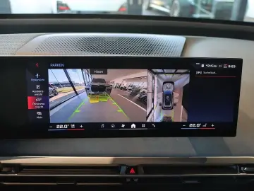 BMW iX M70 xDrive UPE