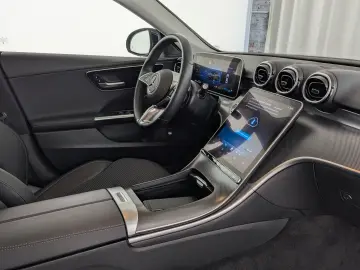 MERCEDES-BENZ C 200 d Avantgarde (EURO 6d) LED NAVI PANO AHK