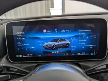 MERCEDES-BENZ C 200 d Avantgarde (EURO 6d) LED NAVI PANO AHK