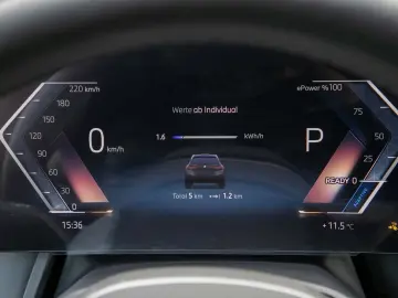 BMW iX xDrive60 M Sport M Pro HUD AHK