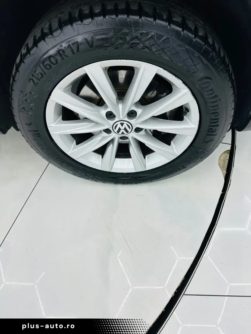 VOLKSWAGEN TIGUAN 2015 2.0D E5 4x4 Garantie 12 Luni Rate Ava