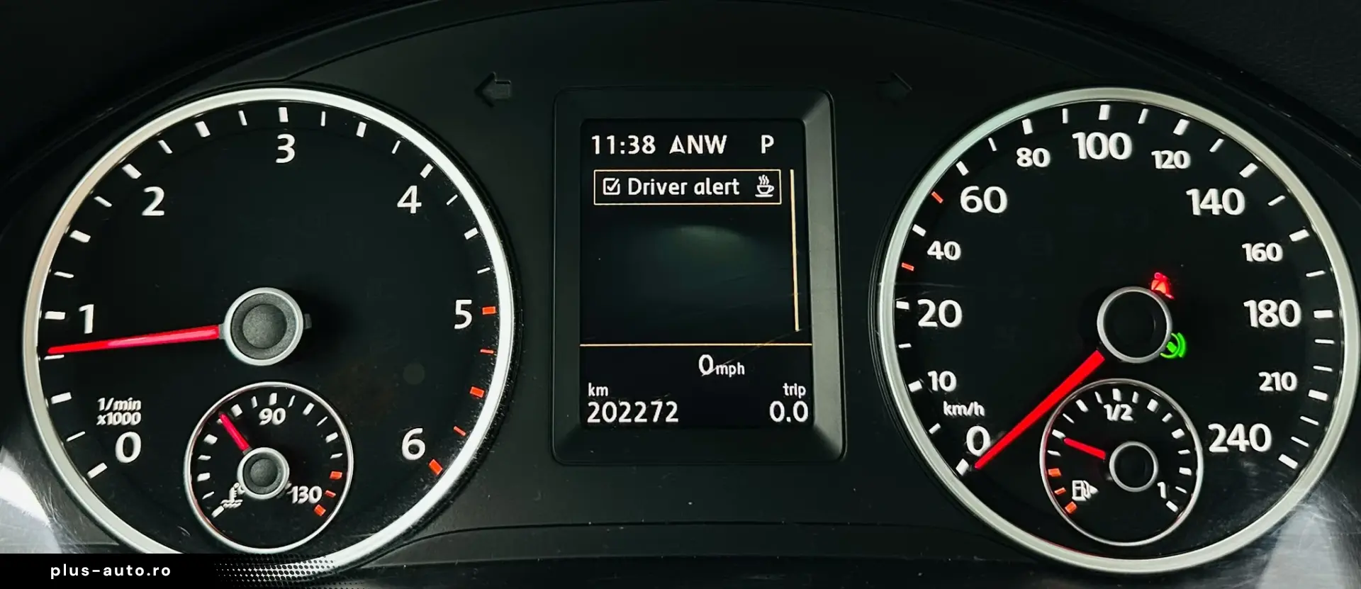 VOLKSWAGEN TIGUAN 2015 2.0D E5 4x4 Garantie 12 Luni Rate Ava