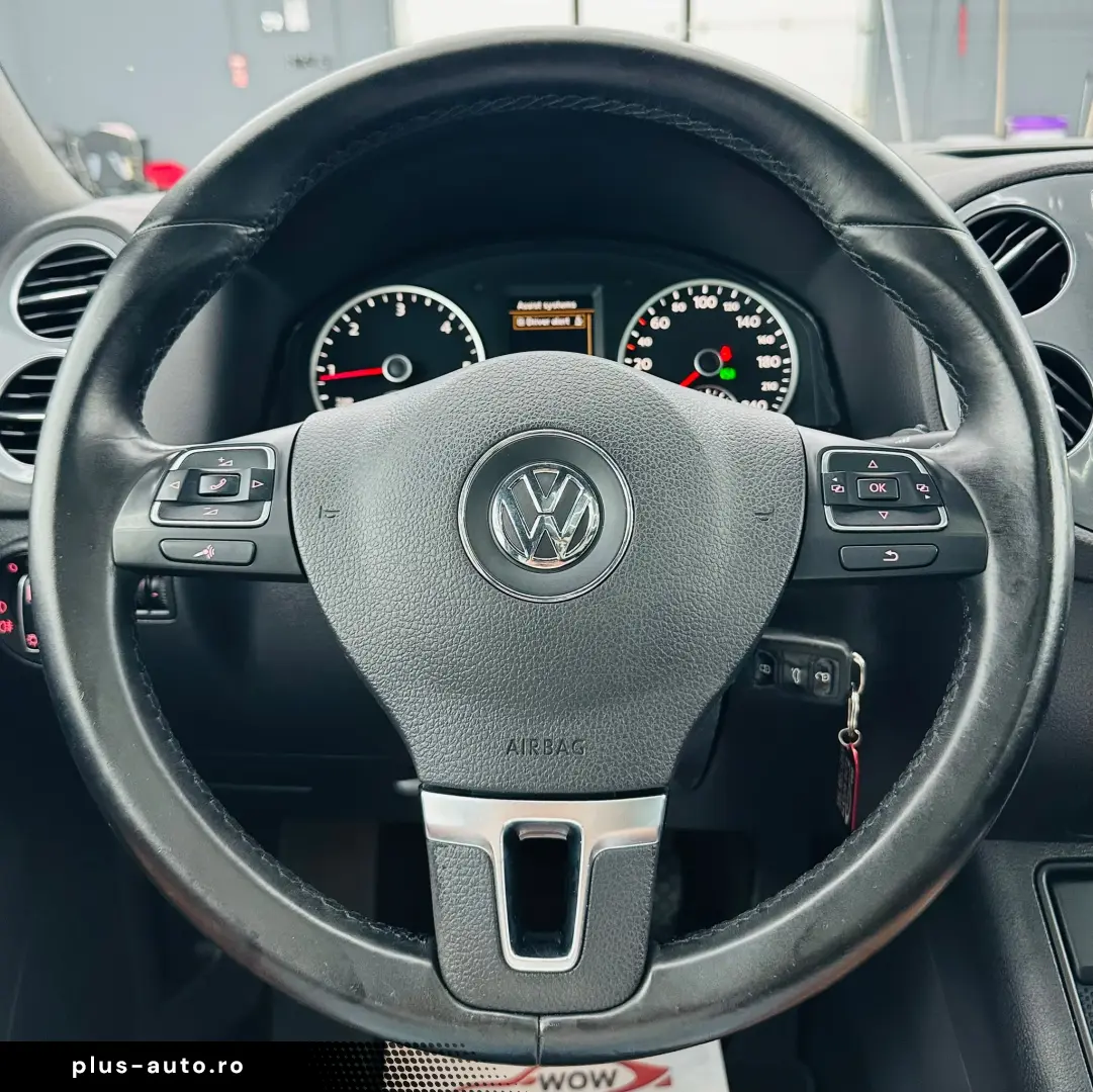 VOLKSWAGEN TIGUAN 2015 2.0D E5 4x4 Garantie 12 Luni Rate Ava