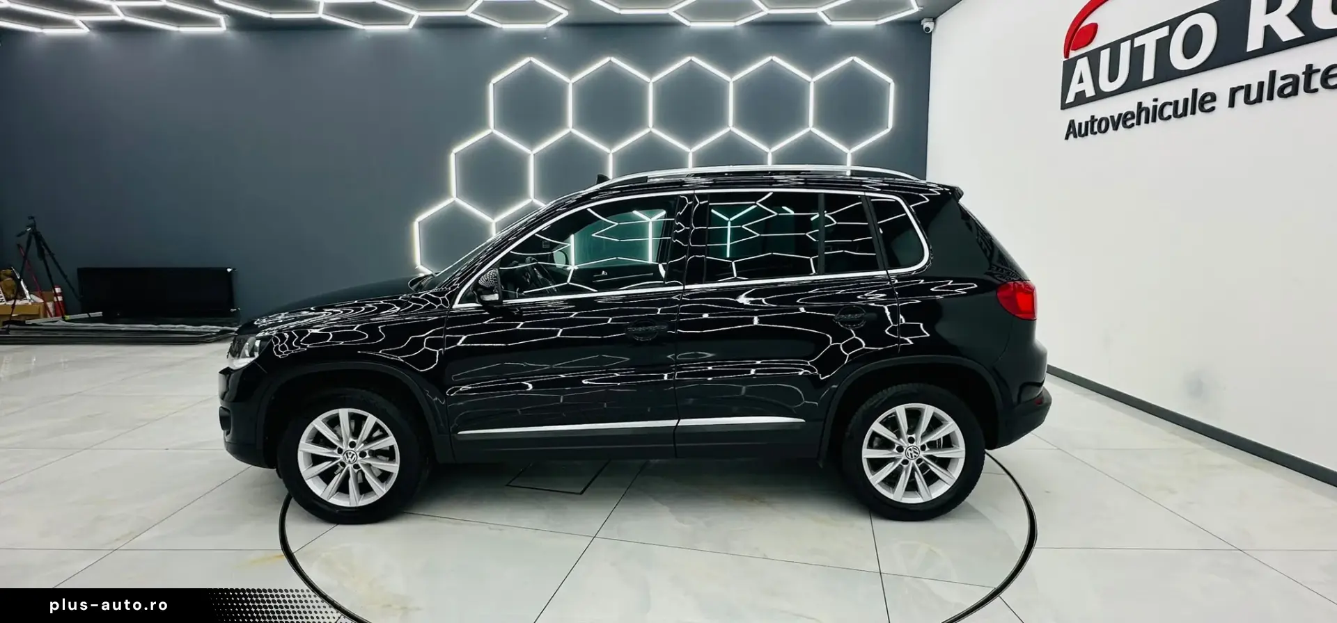 VOLKSWAGEN TIGUAN 2015 2.0D E5 4x4 Garantie 12 Luni Rate Ava