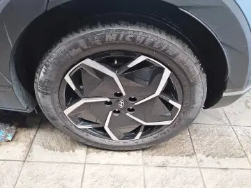 Hyundai IONIQ 5 Elektro Navi LED Rckfahrkamera Shz PDC