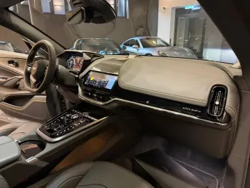 Aston Martin DBX 707 F1 2025 FACELIFT BOWERS