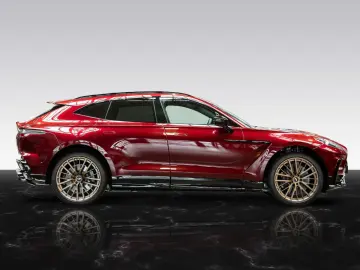 Aston Martin DBX S   Tow Park   Remote Park Heat