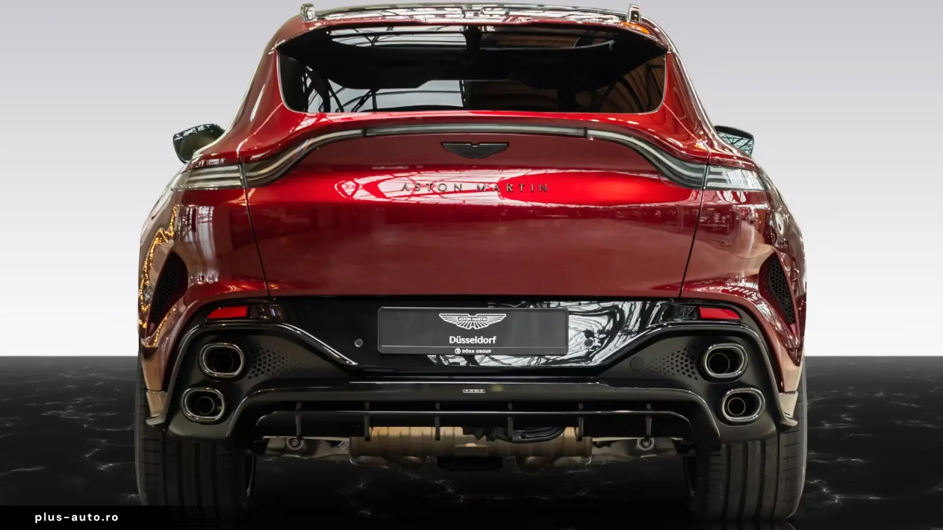 Aston Martin DBX S   Tow Park   Remote Park Heat