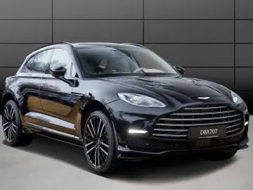 Aston Martin DBX