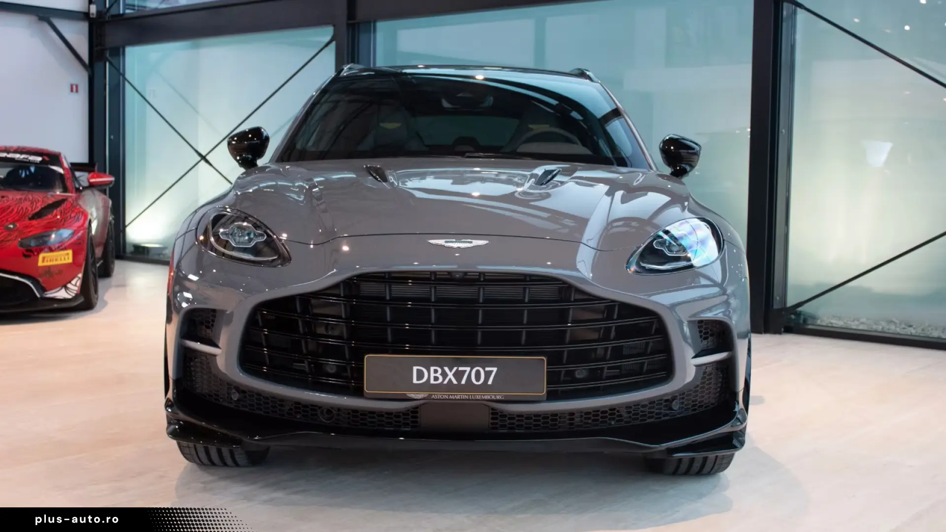 Aston Martin DBX DBX707