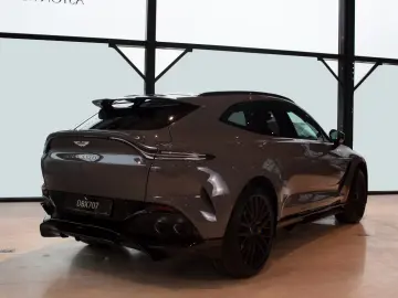 Aston Martin DBX DBX707