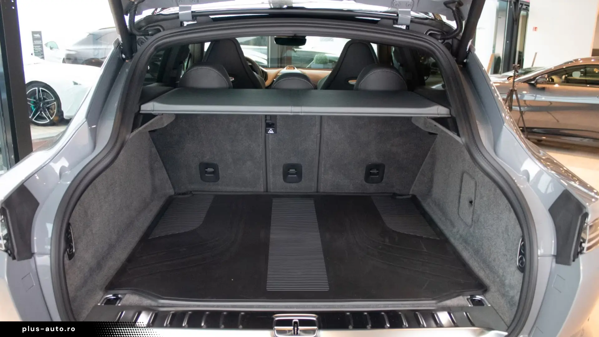 Aston Martin DBX DBX707