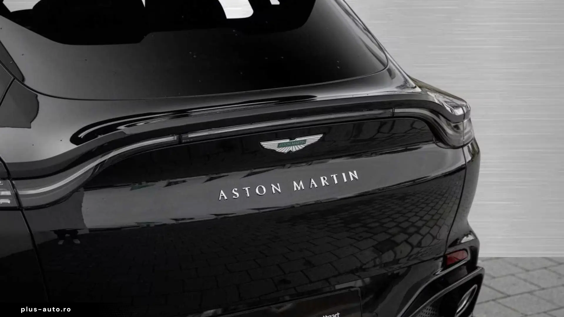 Aston Martin DBX S V8 4x4 MY26
