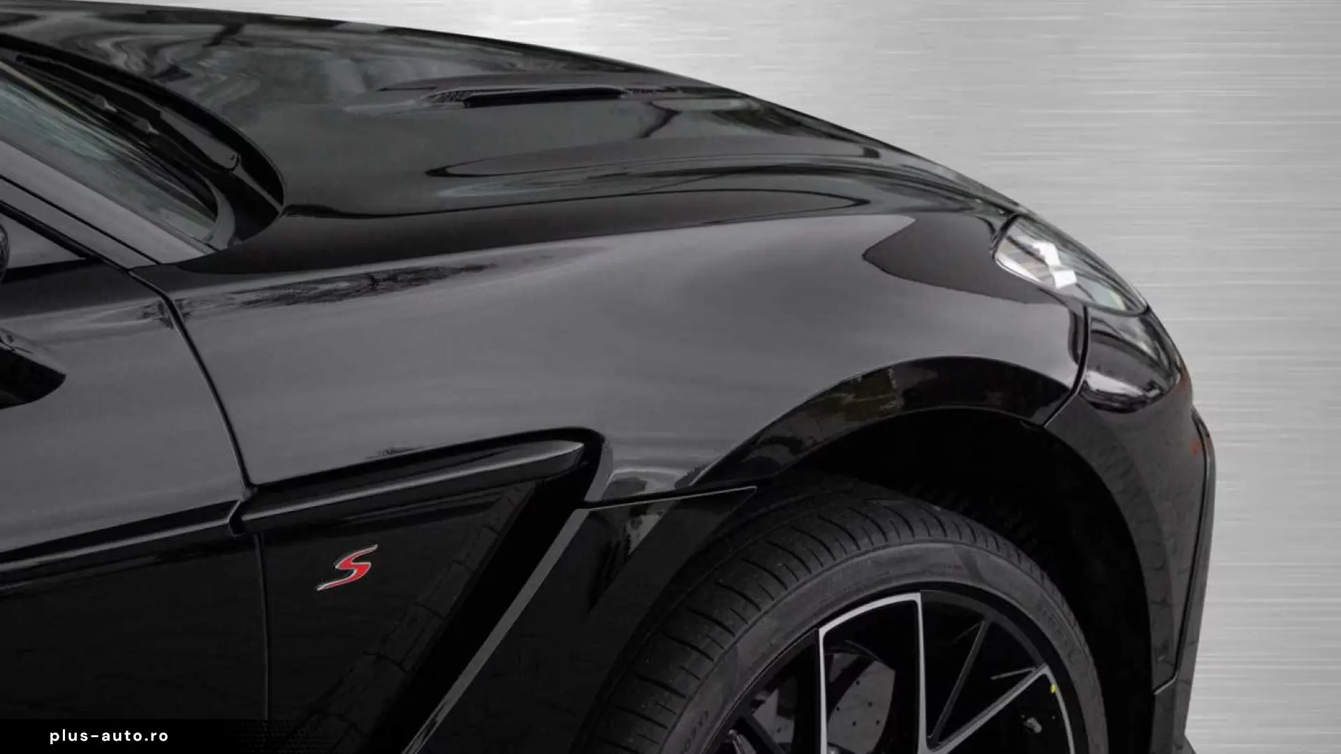 Aston Martin DBX S V8 4x4 MY26