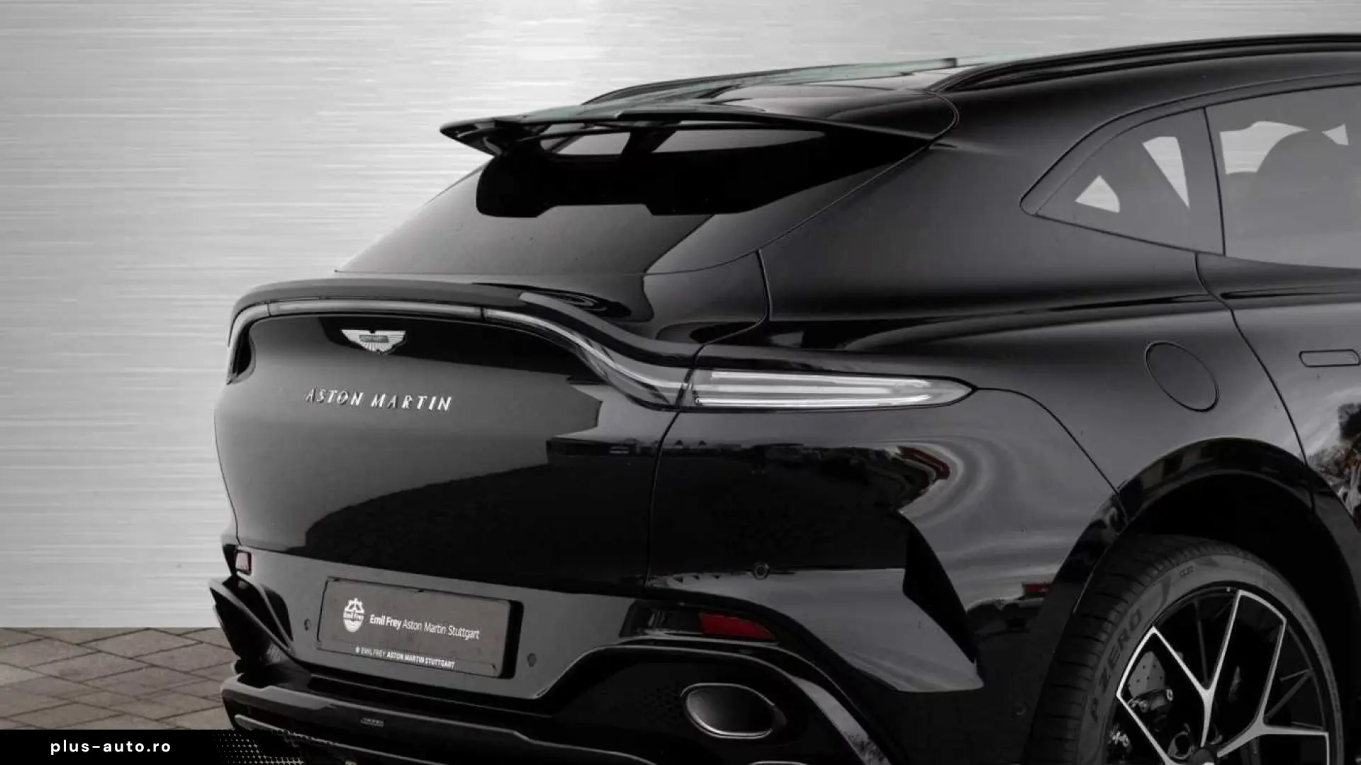 Aston Martin DBX S V8 4x4 MY26