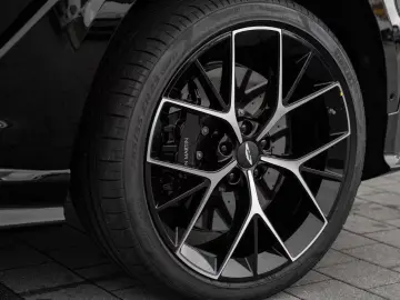 Aston Martin DBX S V8 4x4 MY26