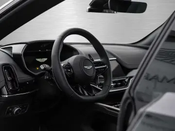 Aston Martin DBX S V8 4x4 MY26
