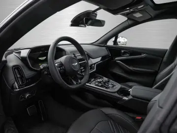 Aston Martin DBX S V8 4x4 MY26