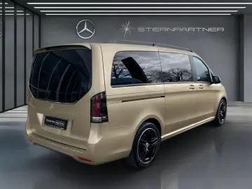 MERCEDES-BENZ V 300 d AVANTGARDE Lang AMG AHK AIRMATIC Pano