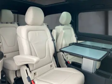 MERCEDES-BENZ V 300 d AVANTGARDE Lang AMG AHK AIRMATIC Pano