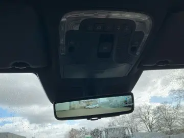 MERCEDES-BENZ V 300 d AVANTGARDE Lang AMG AHK AIRMATIC Pano