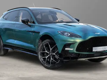 Aston Martin DBX S Iridescent Emerald