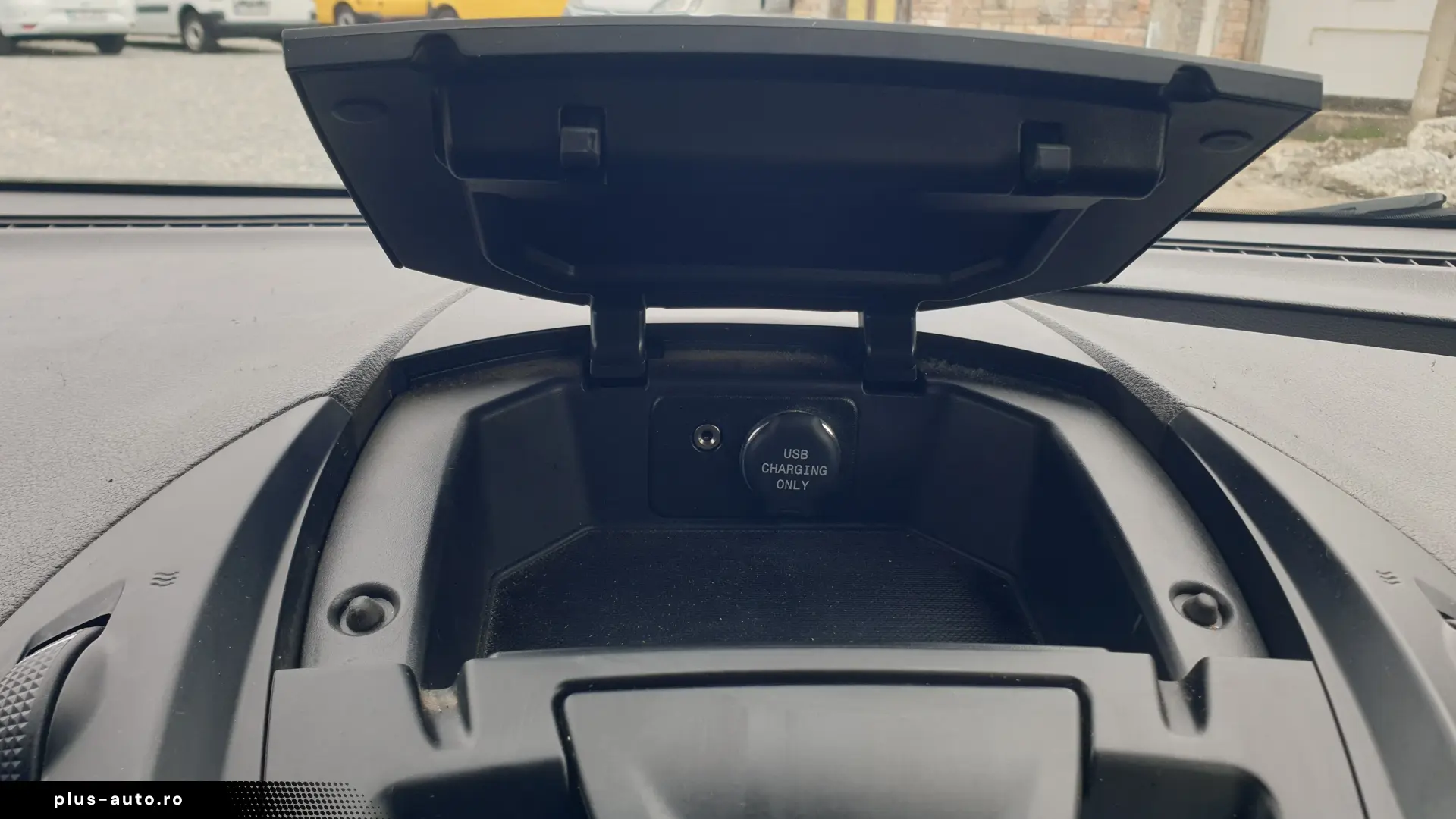 Ford Transit Courier 2021 1.5 TDCi Trend L1H1 – Garanție