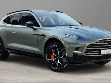 Aston Martin DBX 707 Titanium Grey