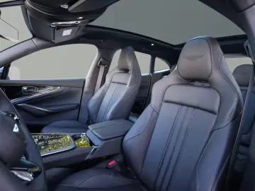 Aston Martin DBX 707 Titanium Grey