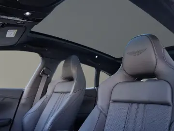Aston Martin DBX 707 Titanium Grey