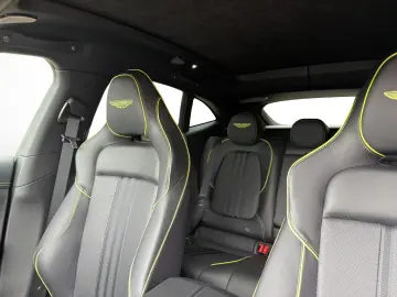 Aston Martin DBX 707 AMR 24 Edition Facelift