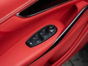 Aston Martin DBX 707 V8 4x4 MY25