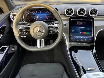 MERCEDES-BENZ CLE 180 Coupé AMG Pano 360 Memory Keyless