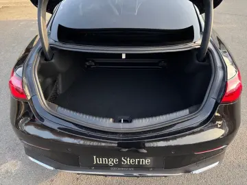 MERCEDES-BENZ CLE 180 Coupé AMG Pano 360 Memory Keyless