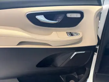 Mercedes-Benz V 250 d AVANTGARDE Lang  AMG