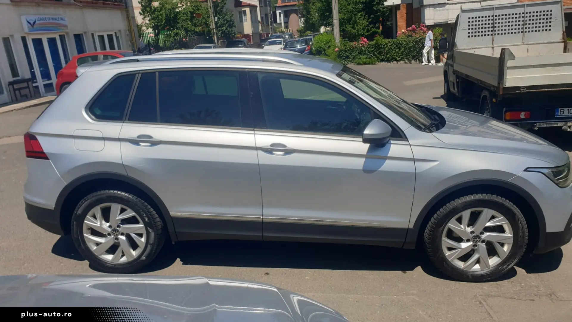 Volkswagen Tiguan 2021 2.0 TDI DSG Life 4x4 – Camere 360