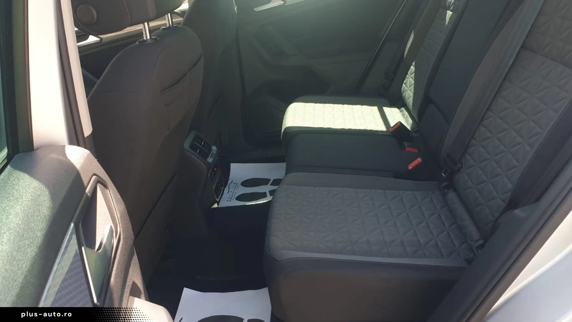 Volkswagen Tiguan 2021 2.0 TDI DSG Life 4x4 – Camere 360