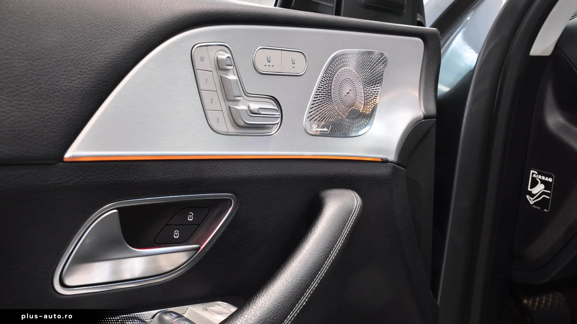 STOC Mercede Benz GLE 300d AMG Burmester Panorama