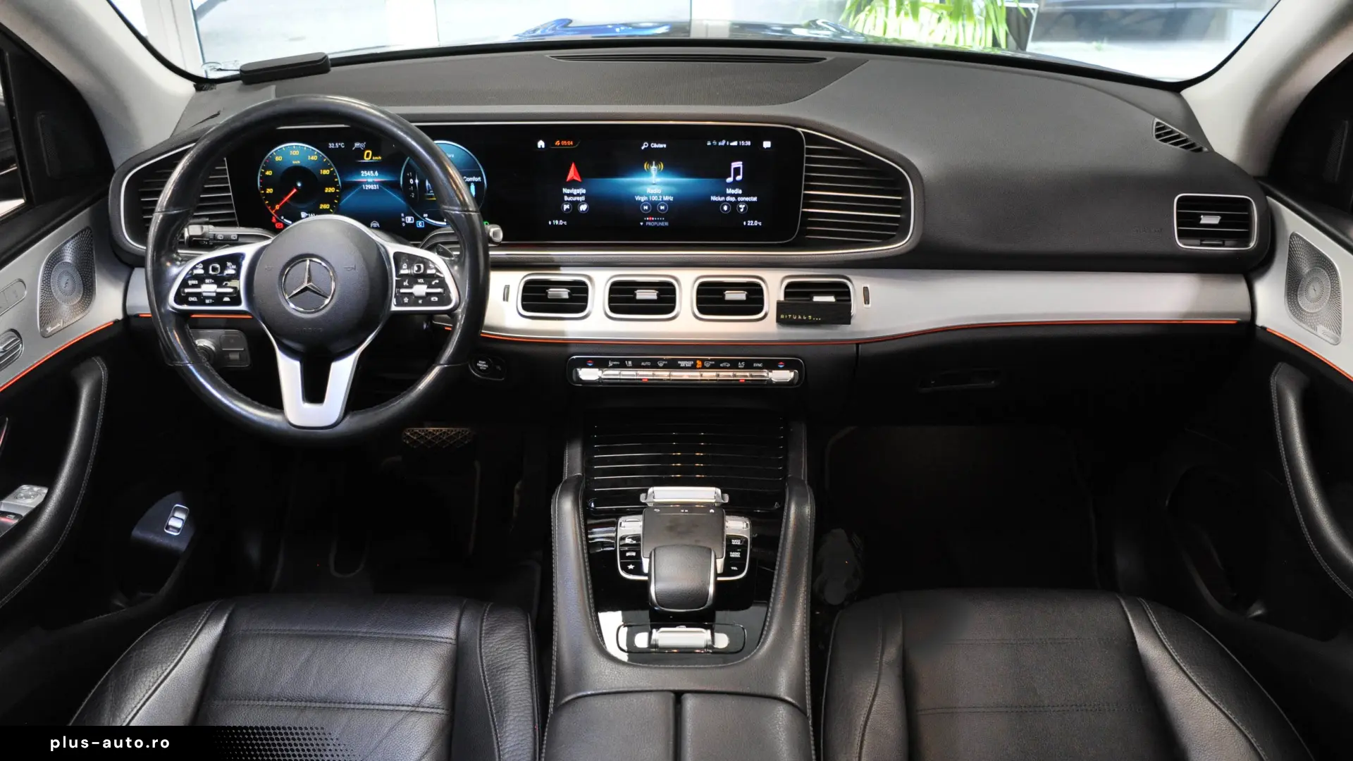 STOC Mercede Benz GLE 300d AMG Burmester Panorama