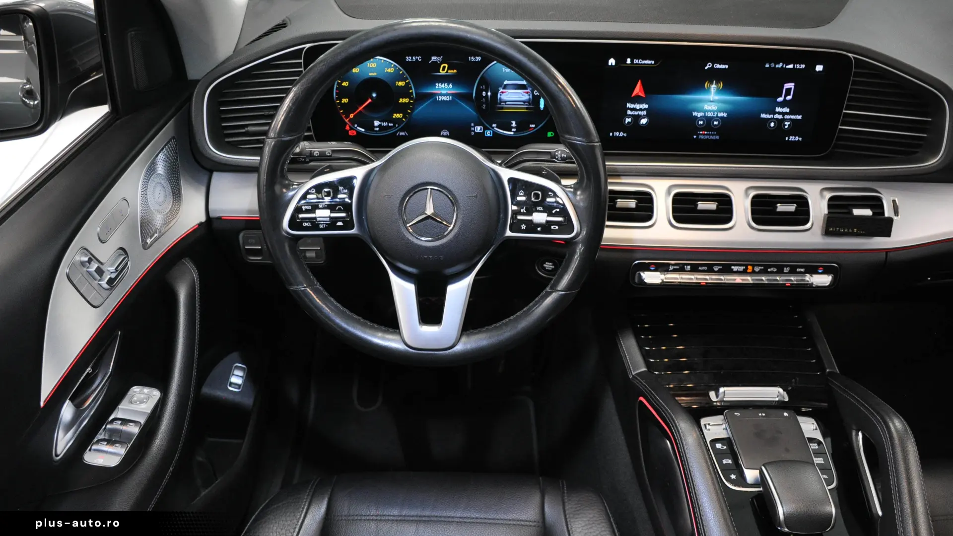 STOC Mercede Benz GLE 300d AMG Burmester Panorama